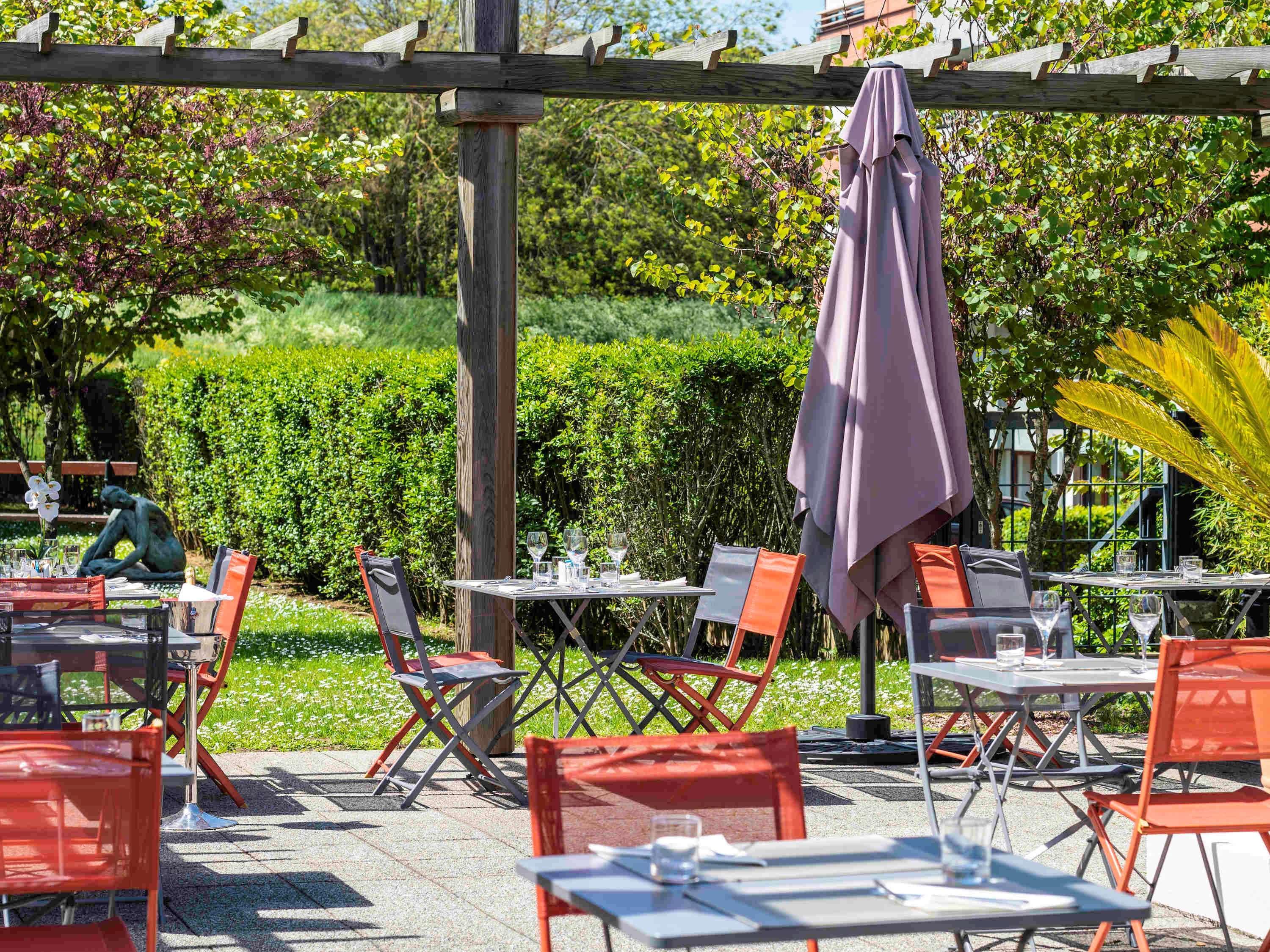 Mercure Maurepas Saint Quentin Eksteriør billede