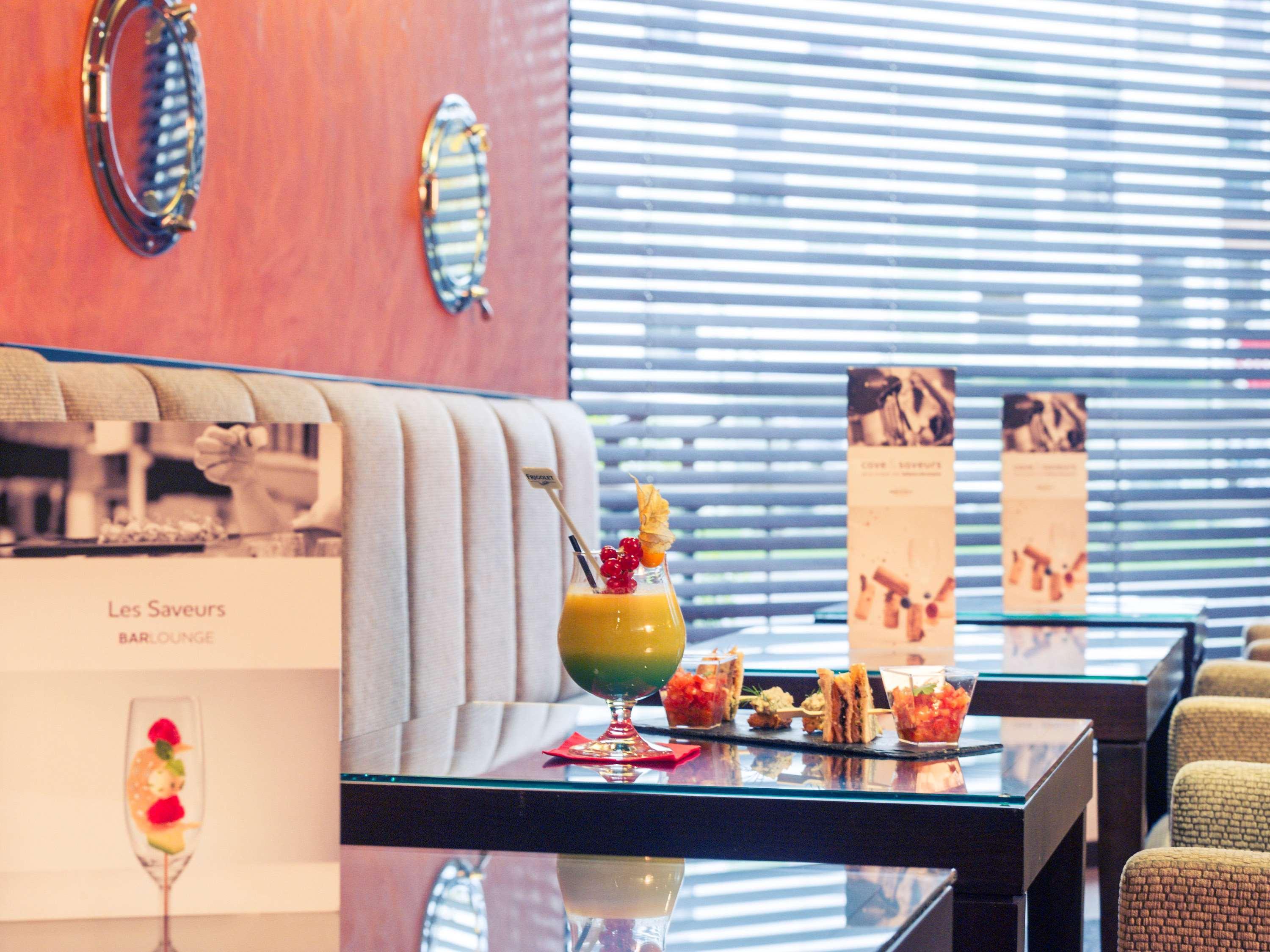 Mercure Maurepas Saint Quentin Eksteriør billede