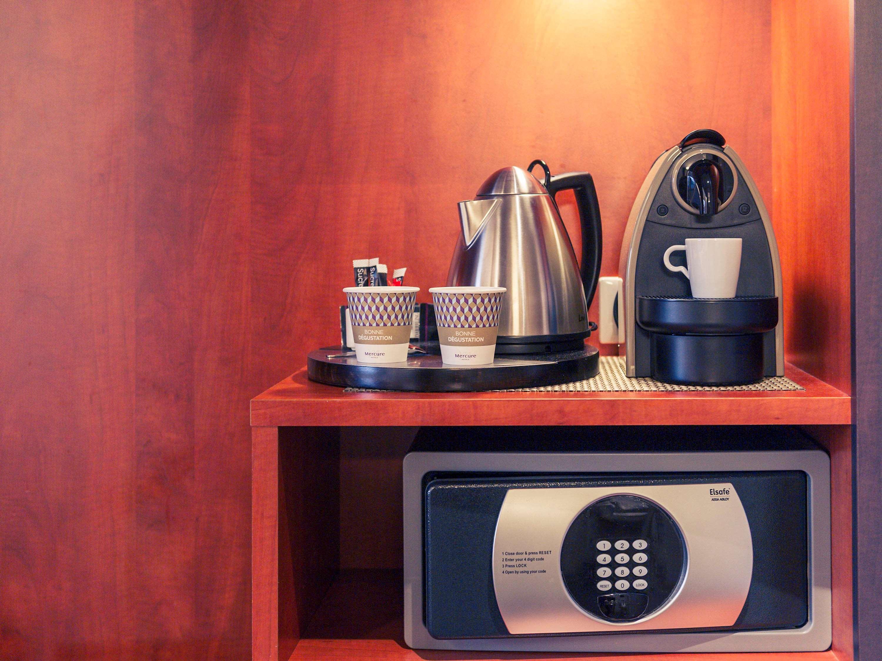 Mercure Maurepas Saint Quentin Eksteriør billede
