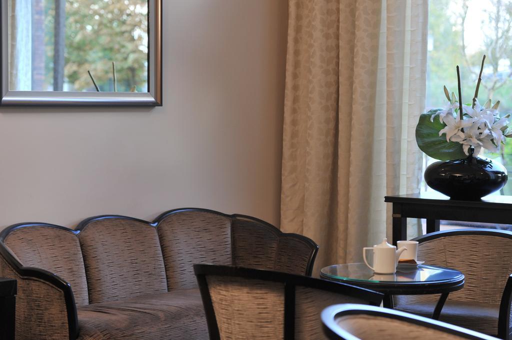 Mercure Maurepas Saint Quentin Eksteriør billede