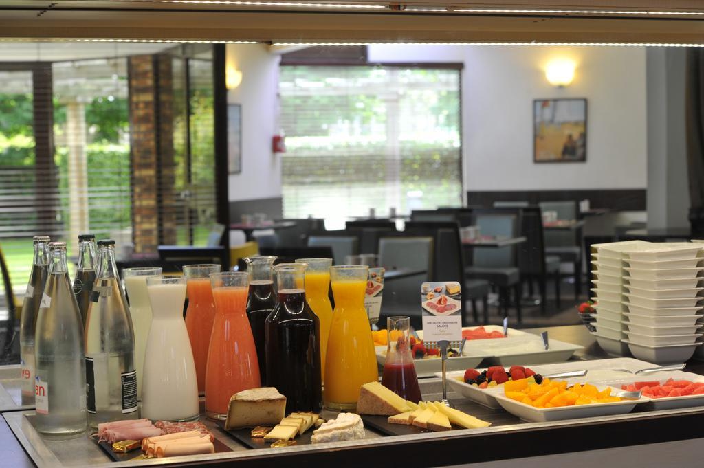 Mercure Maurepas Saint Quentin Eksteriør billede